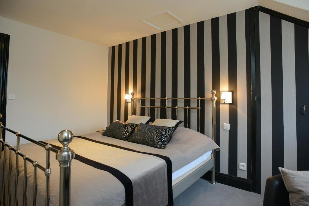 La Ferme Des Mares, Demeures & Chateaux Saint-Germain-sur-Ay Zimmer foto
